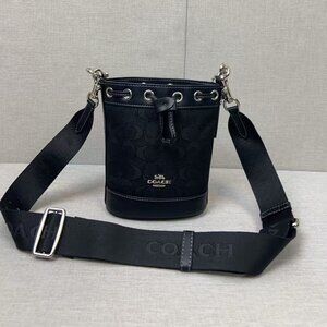 Coach Black Leather Shoulder Bag